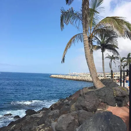 A Stone's Throw From The Golden Mile With Breathtaking Ocean And Mountain Views Apartment *