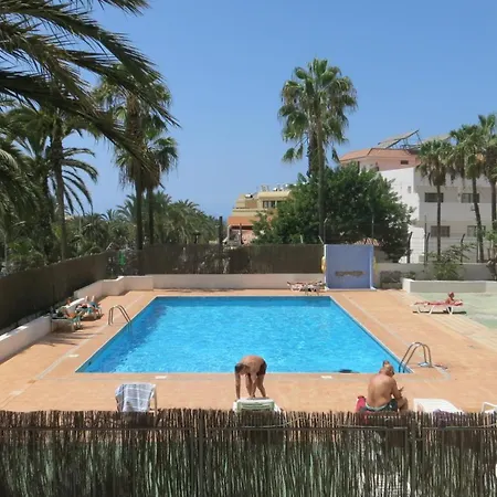Apartment A Stone's Throw From The Golden Mile With Breathtaking Ocean And Mountain Views *